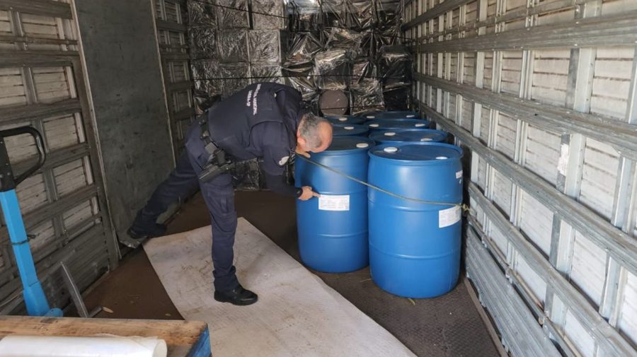 Vigilância Sanitária encontra produtos irregulares e caminhão com carga clandestina em Limeira