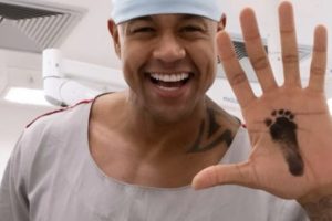 Nasce Levi, segundo filho de Lore Improta e Léo Santana