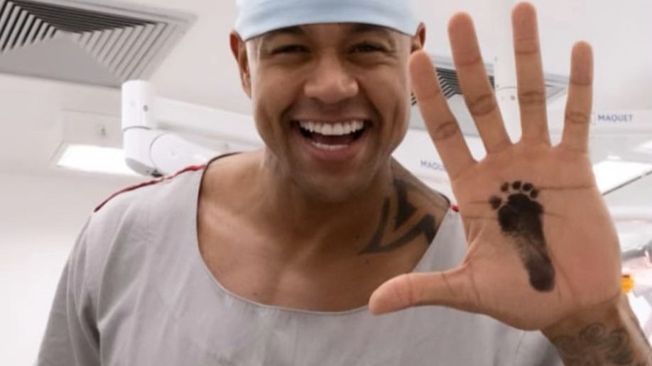Nasce Levi, segundo filho de Lore Improta e Léo Santana