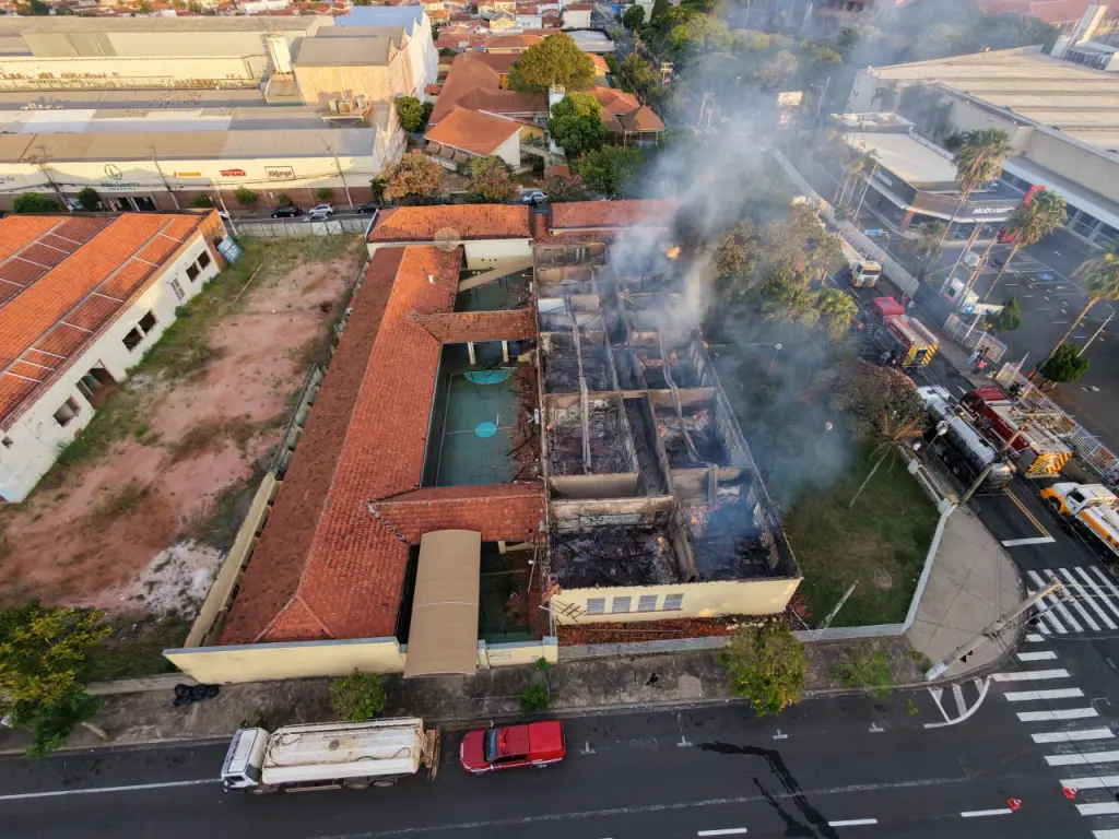 escola prada (1)