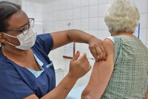Limeira terá plantão de vacinação neste sábado com doses contra gripe e dengue