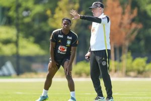 Ancelotti admite mudanças contra Haiti e desconversa sobre Endrick