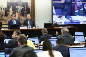 Comissão da Câmara aprova redução da maioridade penal para 16 anos