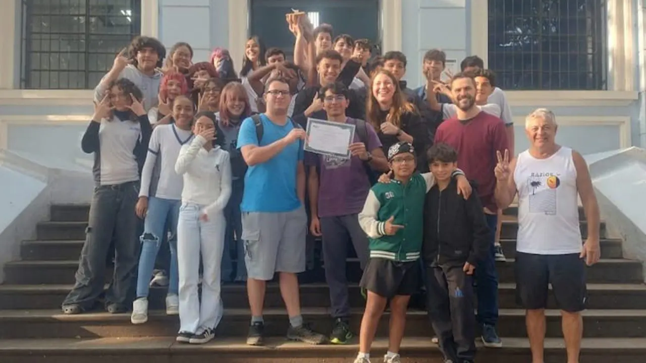 EE Brasil, de Limeira, vence Prêmio Ozires Silva de Educação
