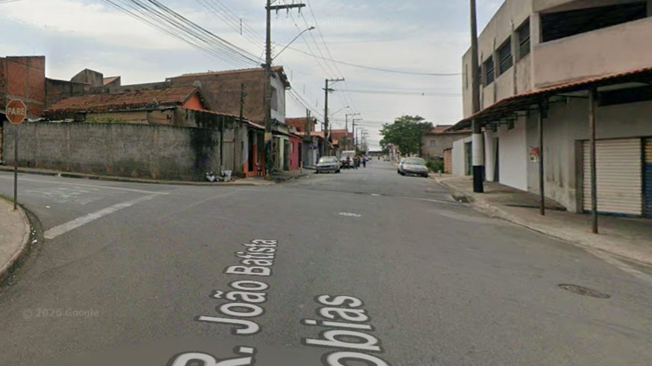 Homem é agredido na cabeça durante confusão em bar no Ernesto Kuhl