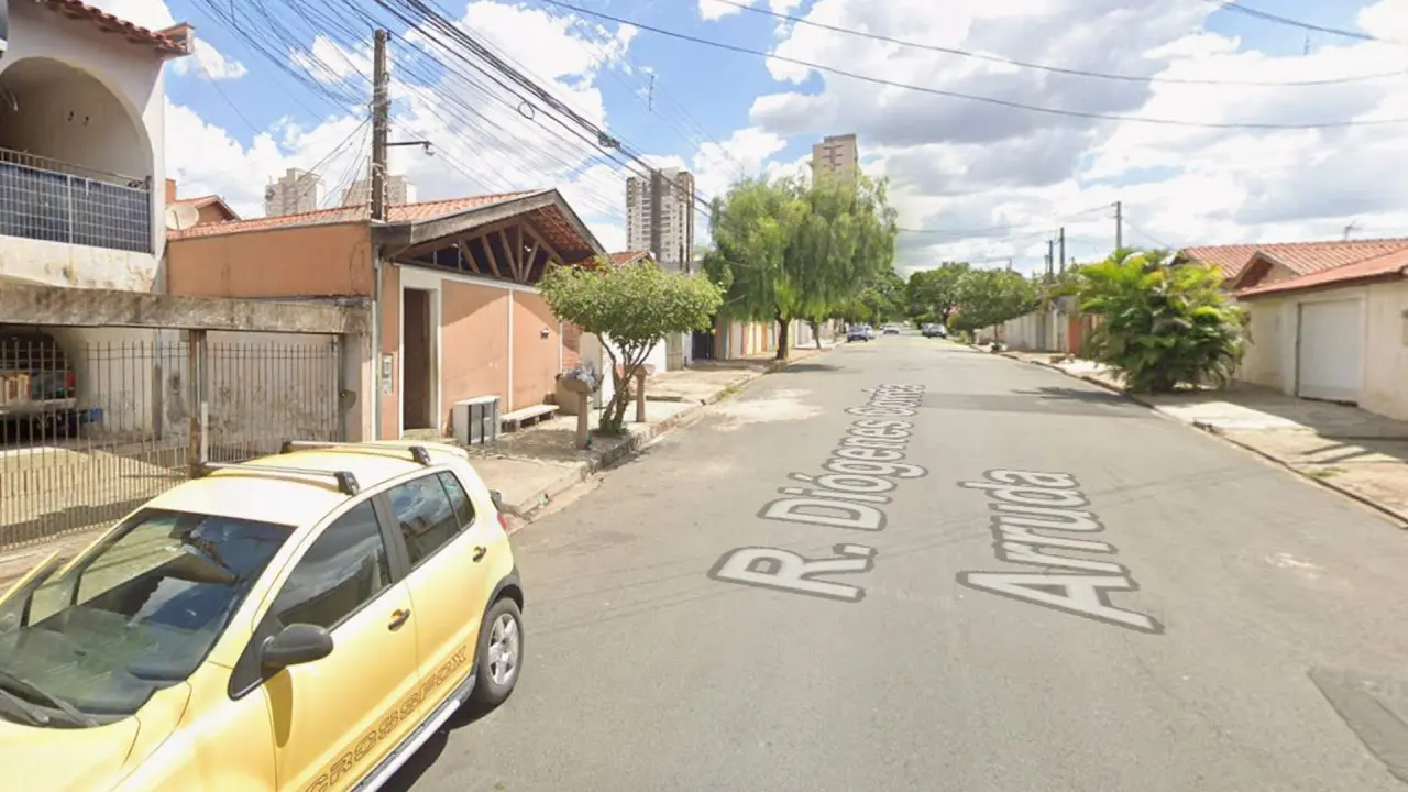 Homem é preso com 181 pinos de cocaína em cortiço de Limeira