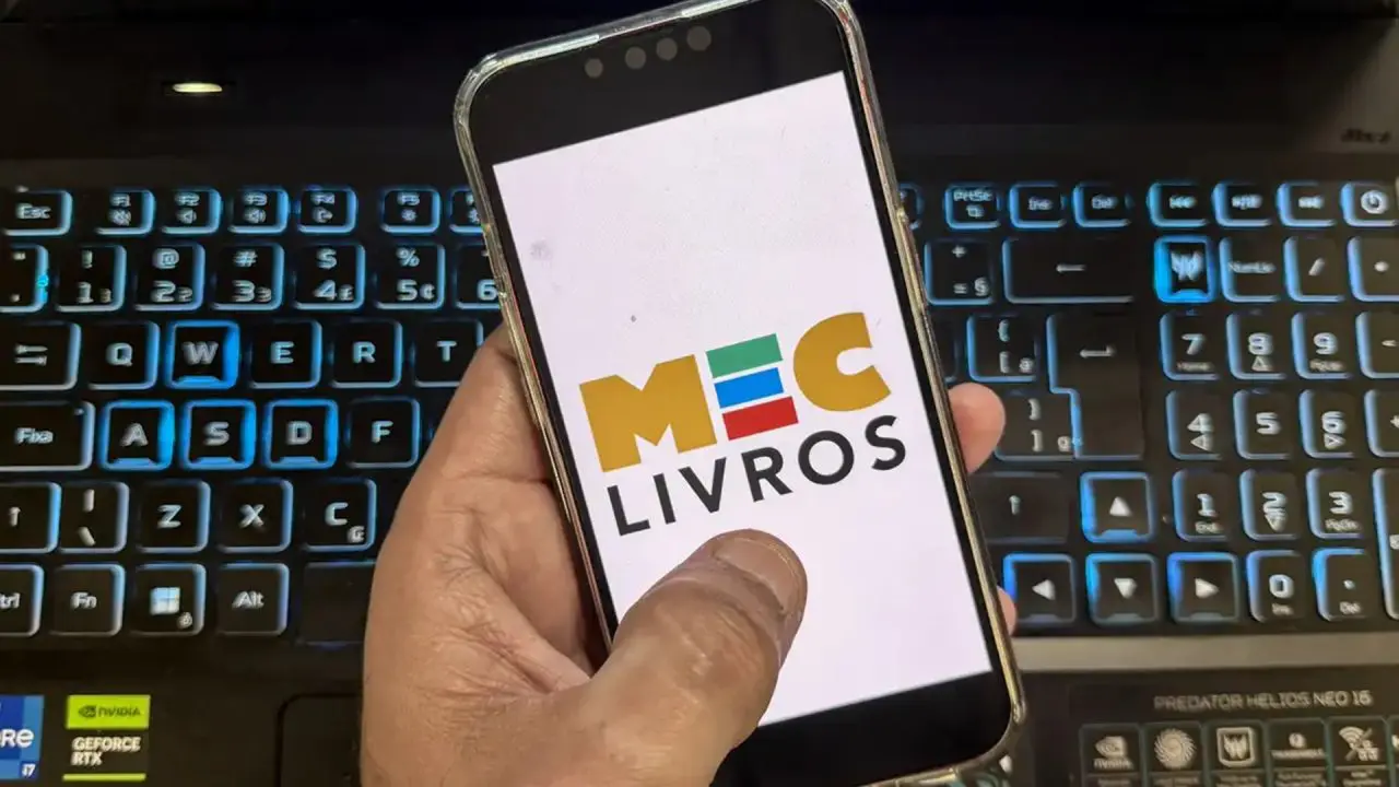 MEC Livros oferece mais 7,8 mil obras em inglês e espanhol