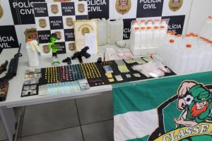 Operação da DISE apreende drogas sintéticas, arma e motocicletas em Limeira