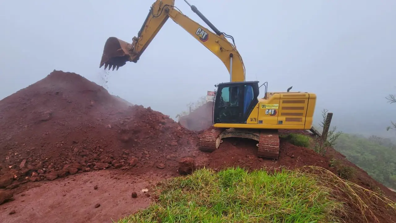 Prefeitura abre vala e reforça segurança na Ponte do Esqueleto