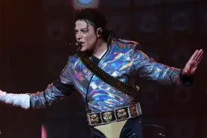 Rodrigo Teaser traz tributo a Michael Jackson para Limeira
