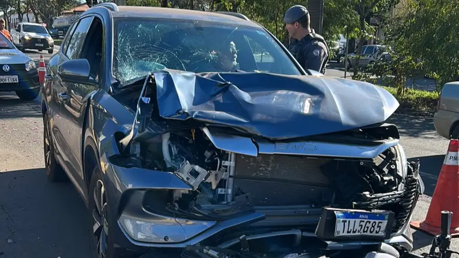CONDUTOR NO CARRO DO CASO RENAN