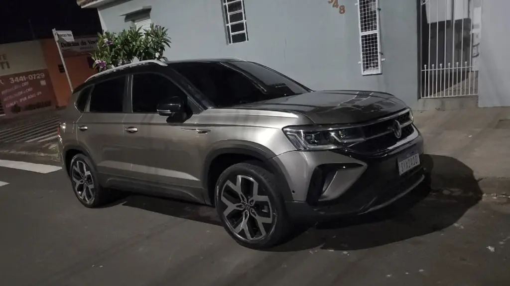 Carro usado durante o roubo
