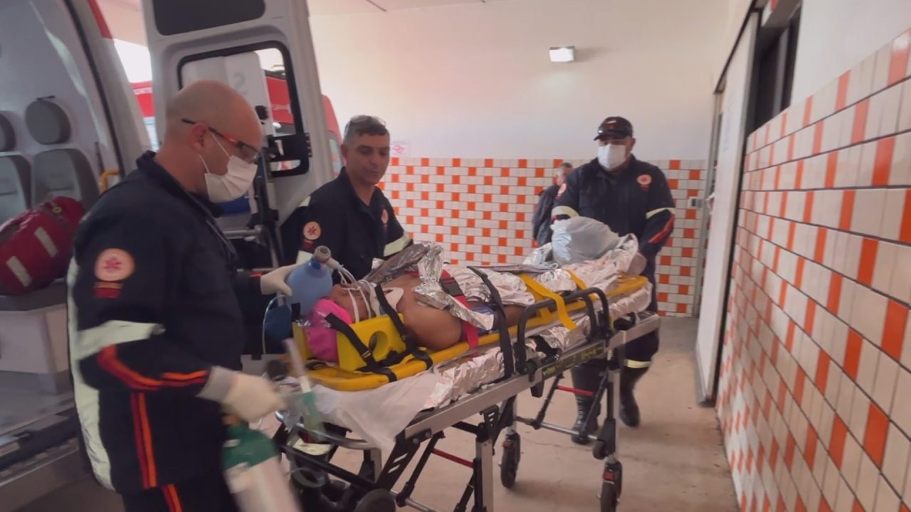 Homem é agredido durante tentativa de assalto e acaba entubado em Limeira