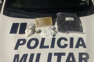 PM apreende mais de 1 kg de crack e quase 700 g de cocaína em Limeira