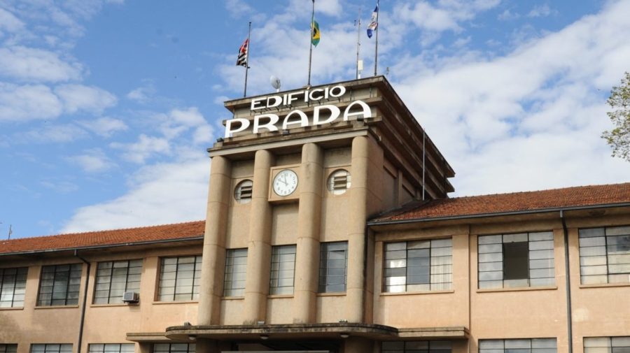 Prefeitura antecipa salário de servidores municipais em Limeira