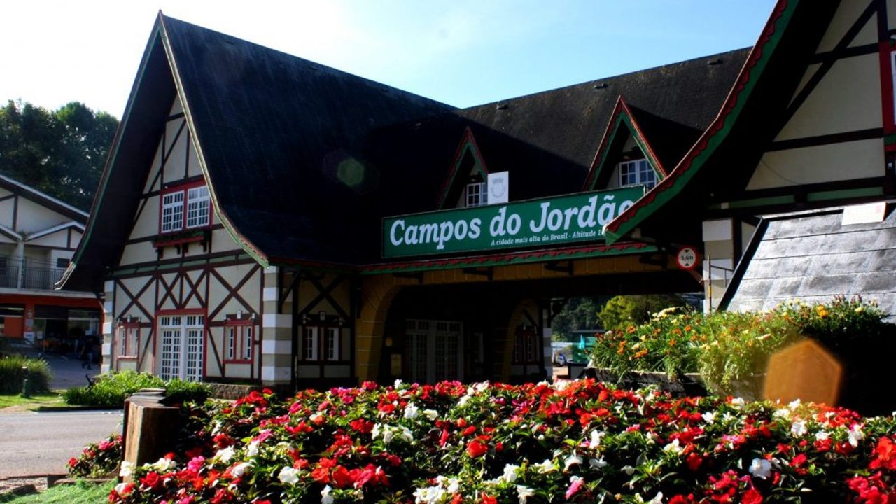 Procon-SP divulga pesquisa para auxiliar consumidor a planejar férias em alguns destinos de inverno