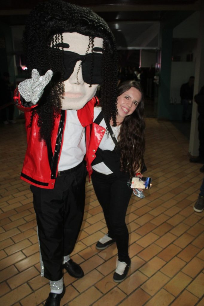 RODRIGO TEASER MICHAEL JACKSON (10)