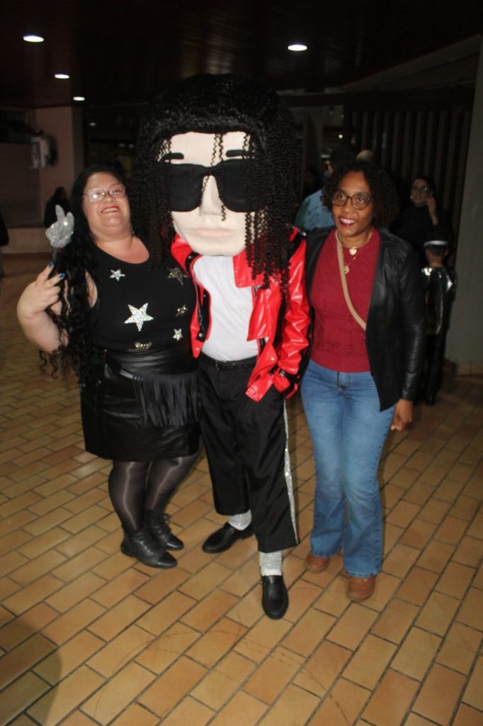 RODRIGO TEASER MICHAEL JACKSON (14)
