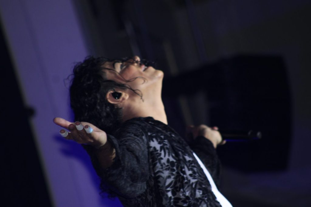 RODRIGO TEASER MICHAEL JACKSON (3)