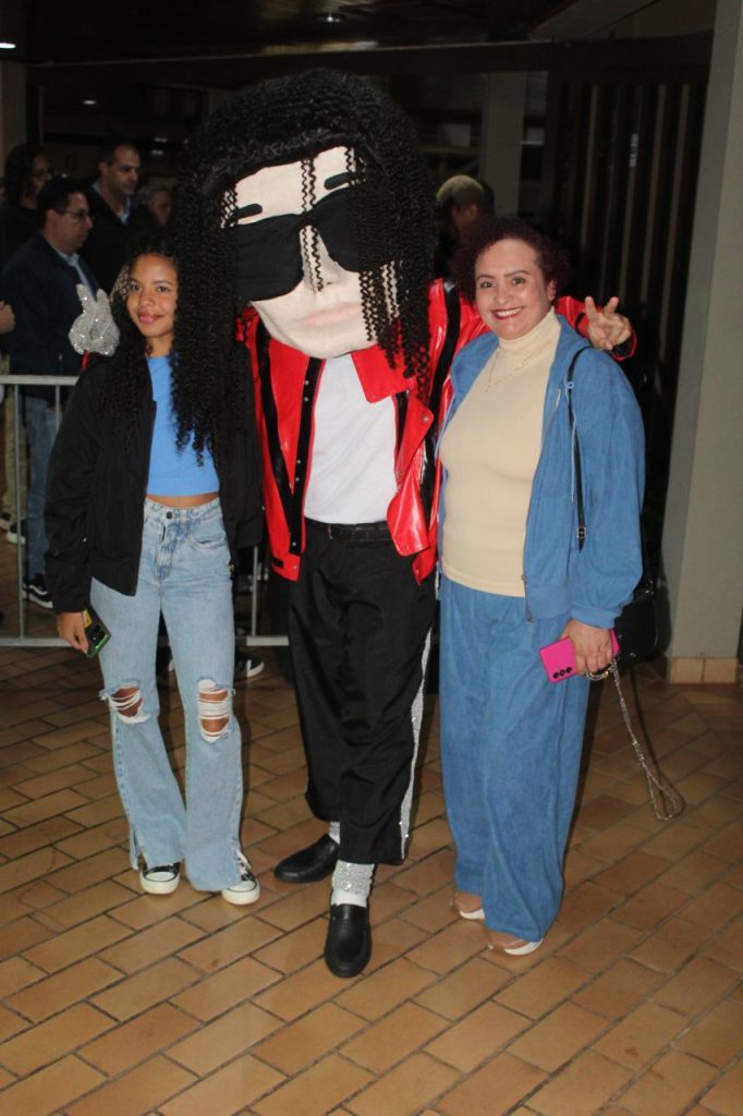 RODRIGO TEASER MICHAEL JACKSON (31)