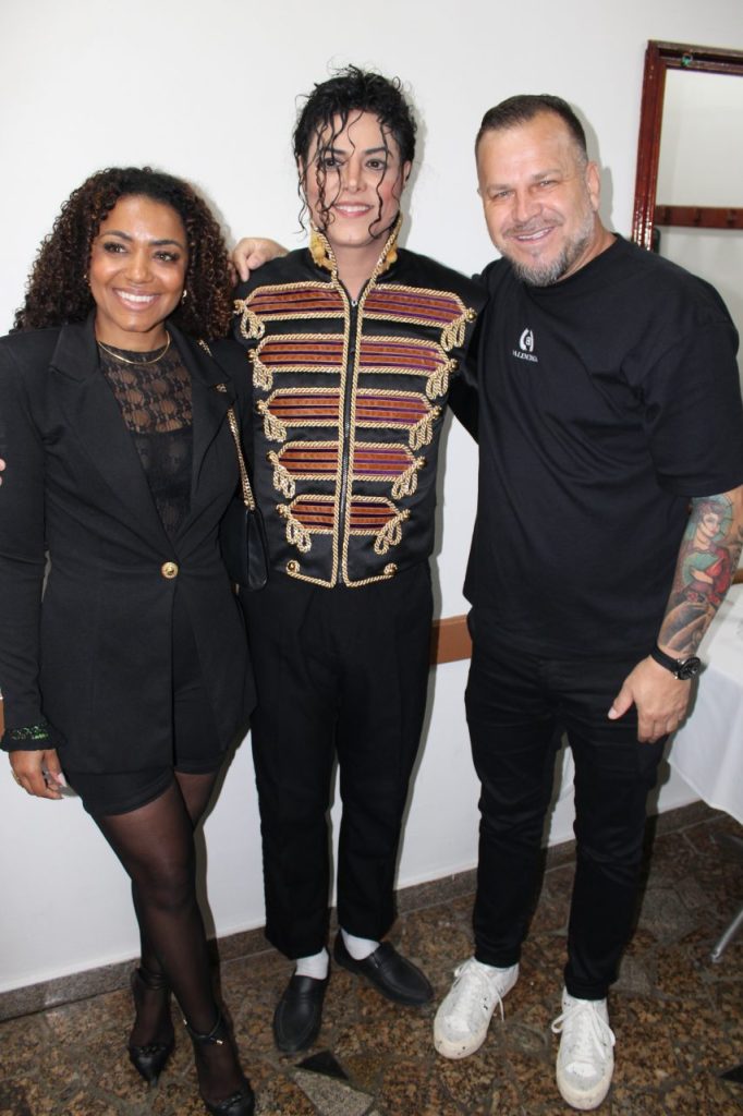 RODRIGO TEASER MICHAEL JACKSON (4)
