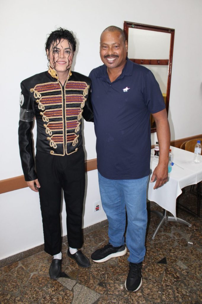 RODRIGO TEASER MICHAEL JACKSON (6)