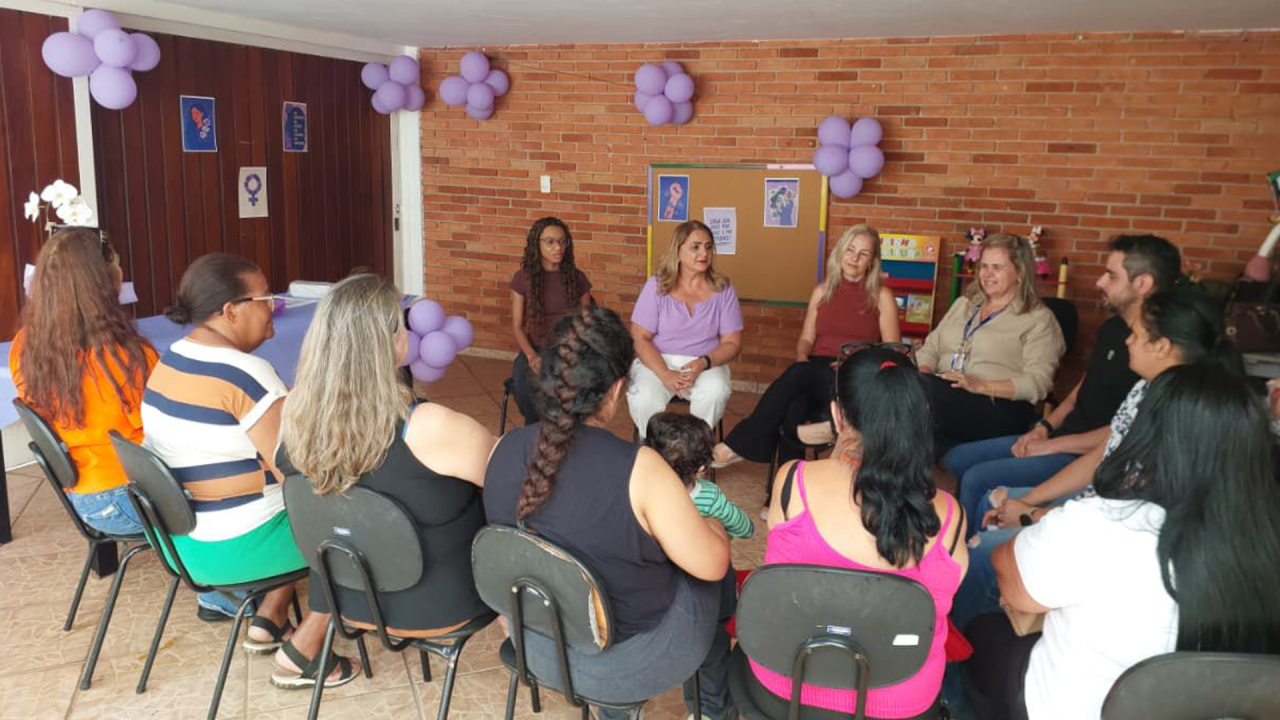 Agosto Lilás reúne mulheres para discutir autocuidado e violência em Limeira