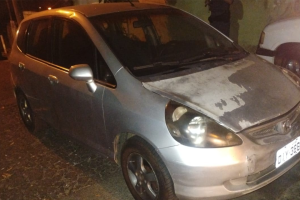 Carro com mais de 400 multas é apreendido no Olga Veroni, em Limeira