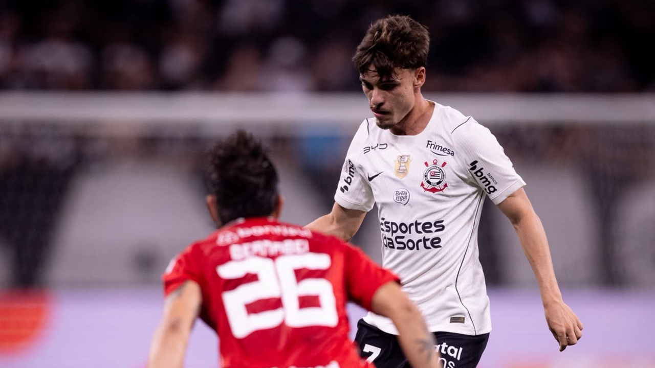Corinthians vence Internacional, mas é eliminado na Neo Química Arena