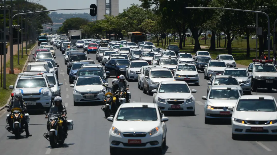 Crédito para carros de aplicativo tem teto elevado para R$ 200 mil