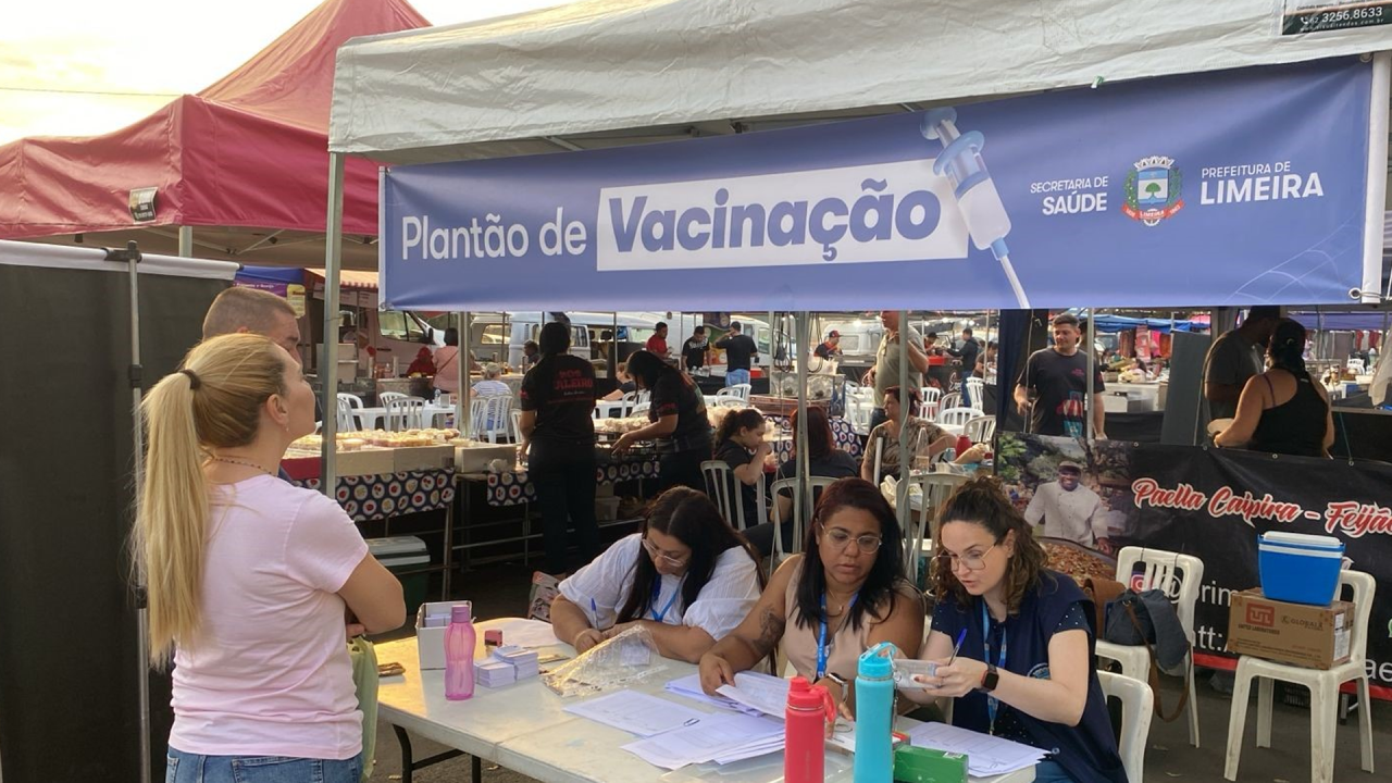Feira Noturna do Jardim Santa Adélia terá vacinação gratuita na estreia