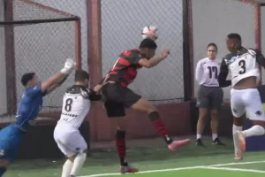Flamengo-vence-o-Independente.jpg