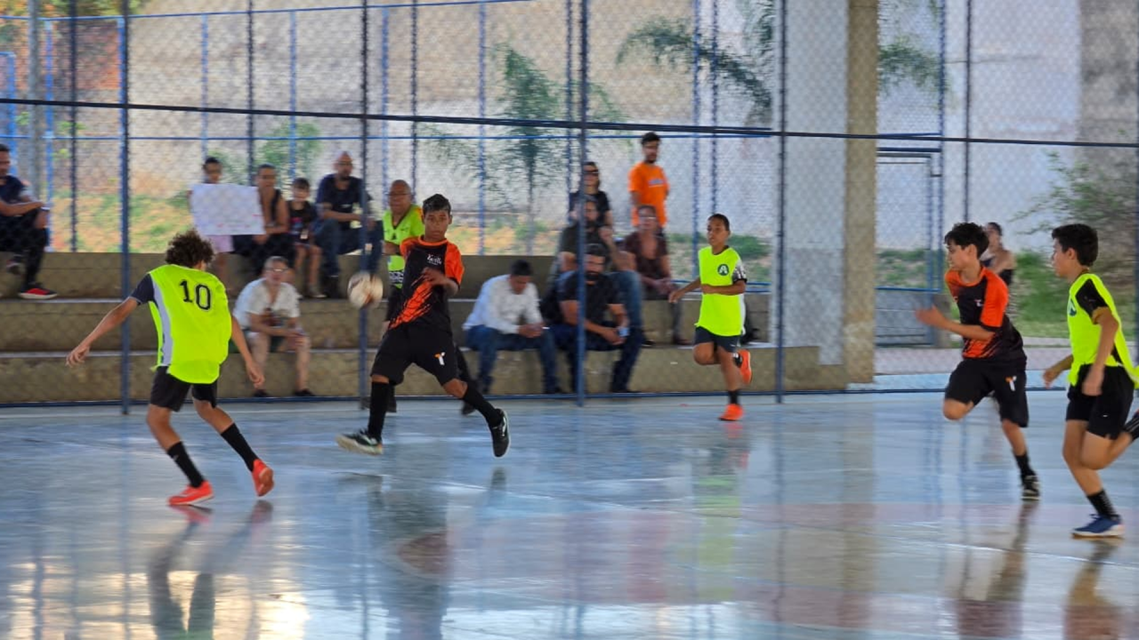 Futsal abre Jogos Escolares 2026 em Limeira