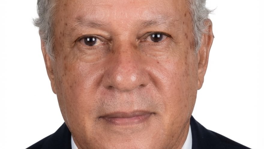 Idoso morre após ser atropelado por trator