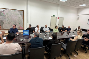 Limeira discute criação de marca para polo de joias folheadas