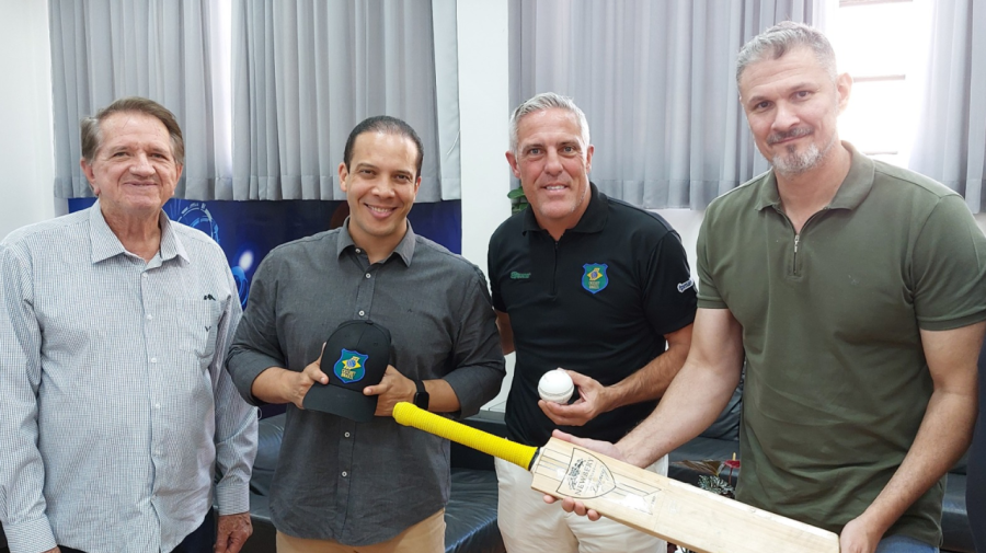 Limeira terá projeto gratuito de cricket para crianças