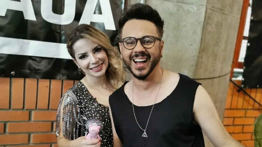 Morre Antônio Calixto, cover oficial de Sandy & Junior