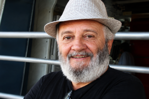 Morre, aos 68 anos, Carlos Cortez, irmão do Dr. César Cortez