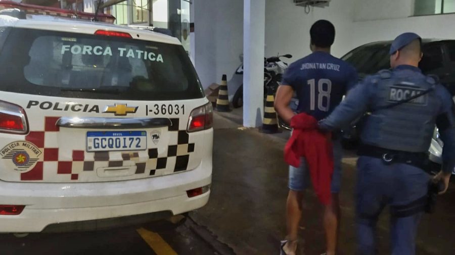 PM prende homem por importunação sexual e desacato