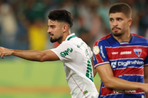 Palmeiras avança diante do Fortaleza e Mirassol cai para o Grêmio
