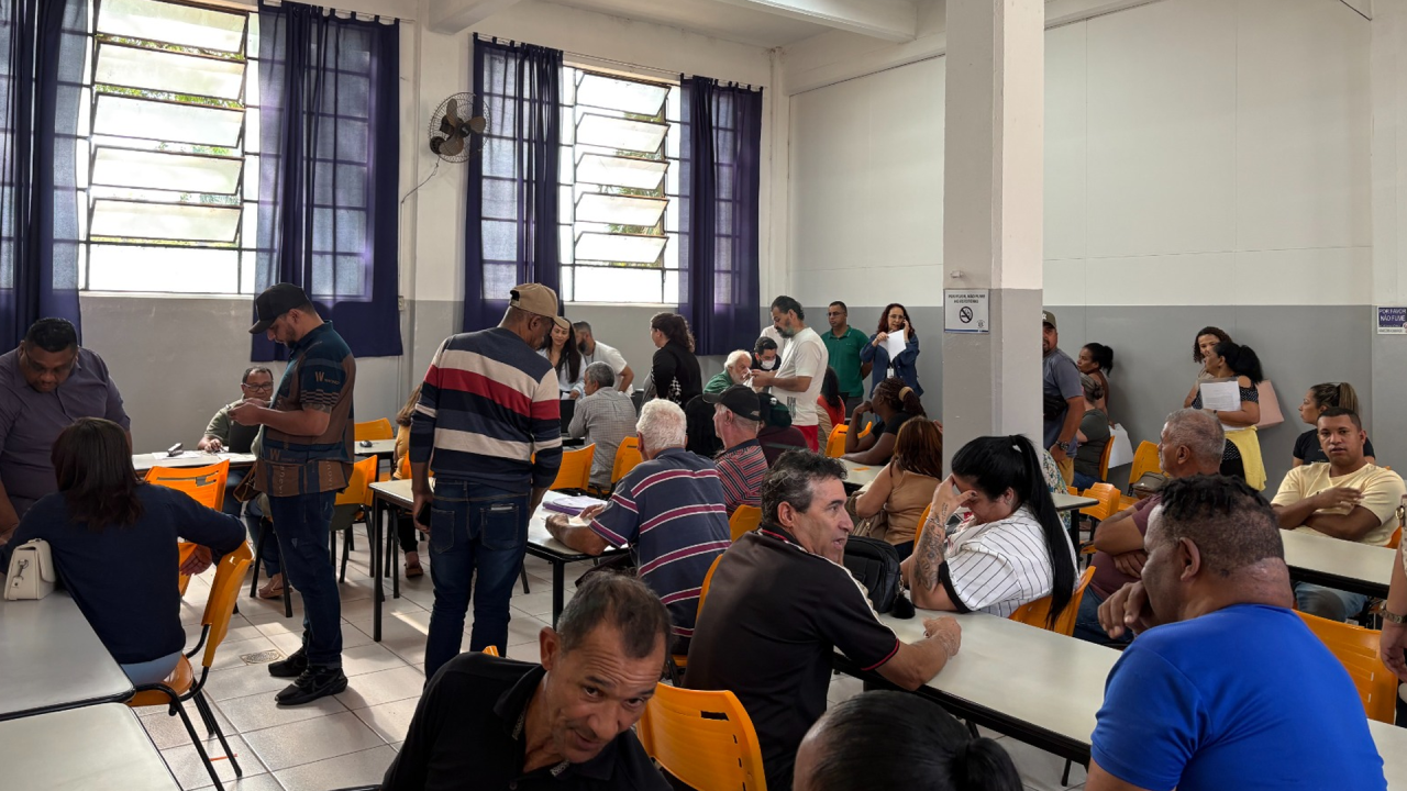 Plantões da CDHU atendem 202 moradores em Limeira