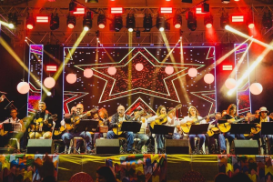 Praça Toledo Barros terá show em comemoração ao Dia dos Pais