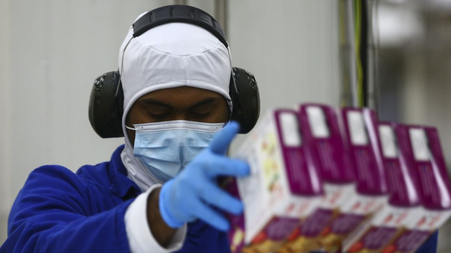 Saiba como empresas devem prevenir riscos à saúde mental no trabalho