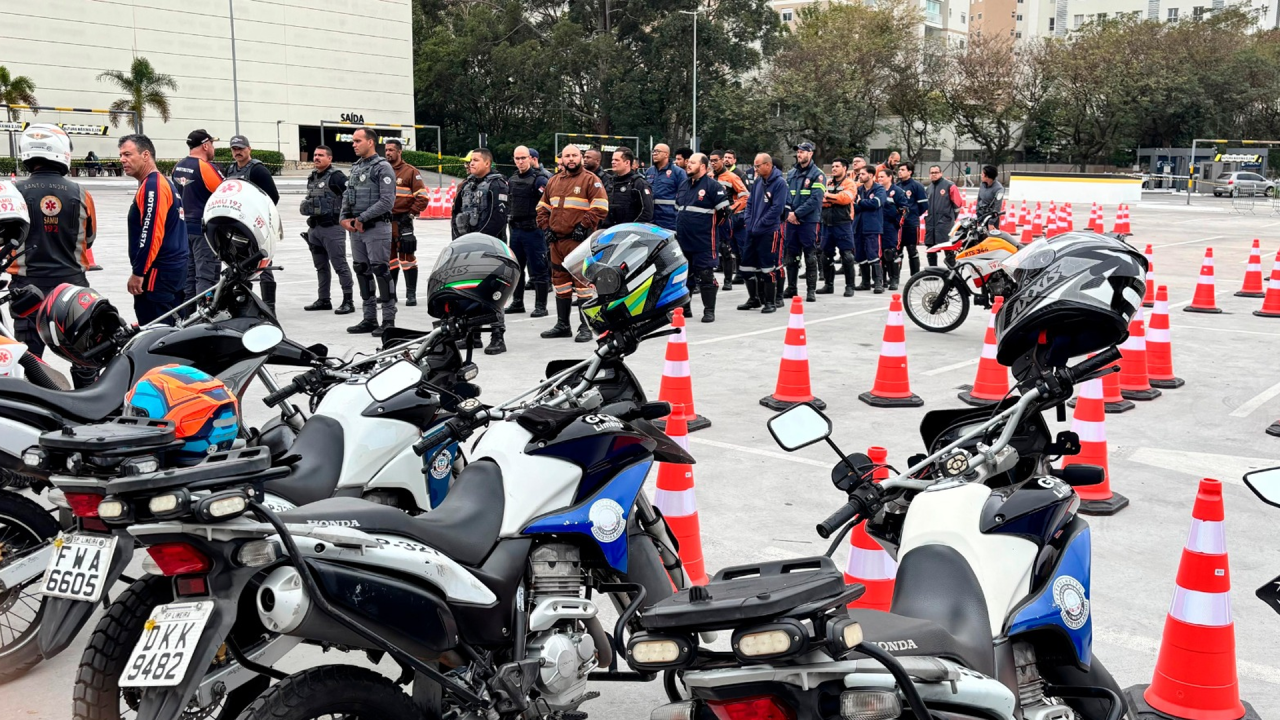 Samu de Limeira treina equipe para atendimento com motocicletas