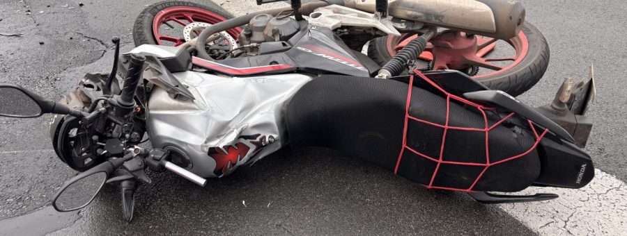 Acidente entre carro e moto é registrado na avenida Assis Brasil, em Limeira (1)
