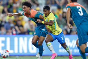 Brasil encara Austrália nesta terça, em Brisbane