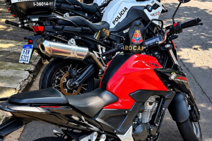 Dupla é presa com moto dublê em Limeira