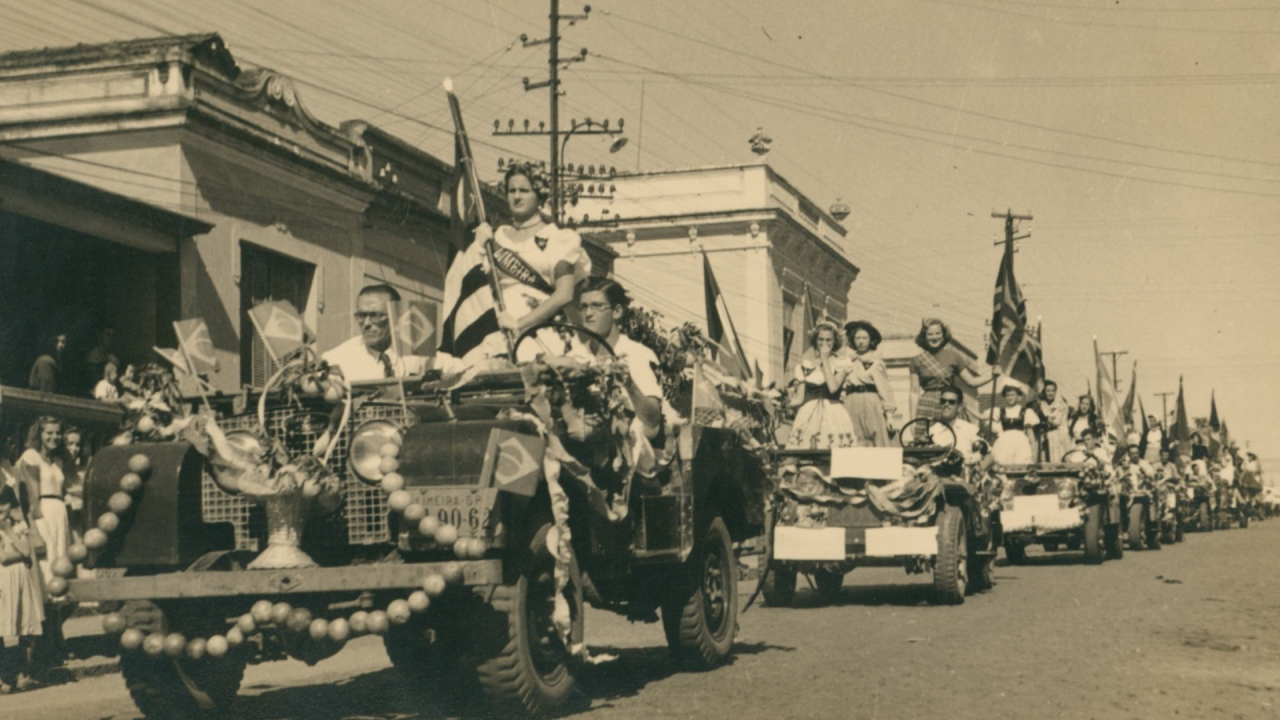 Exposição em Limeira resgata história da Festa da Laranja