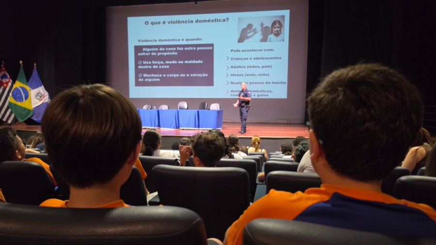 GCM orienta 800 alunos de Limeira sobre prevenção à violência