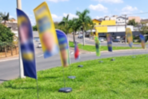 MP Eleitoral alerta Limeira sobre wind banners em áreas verdes